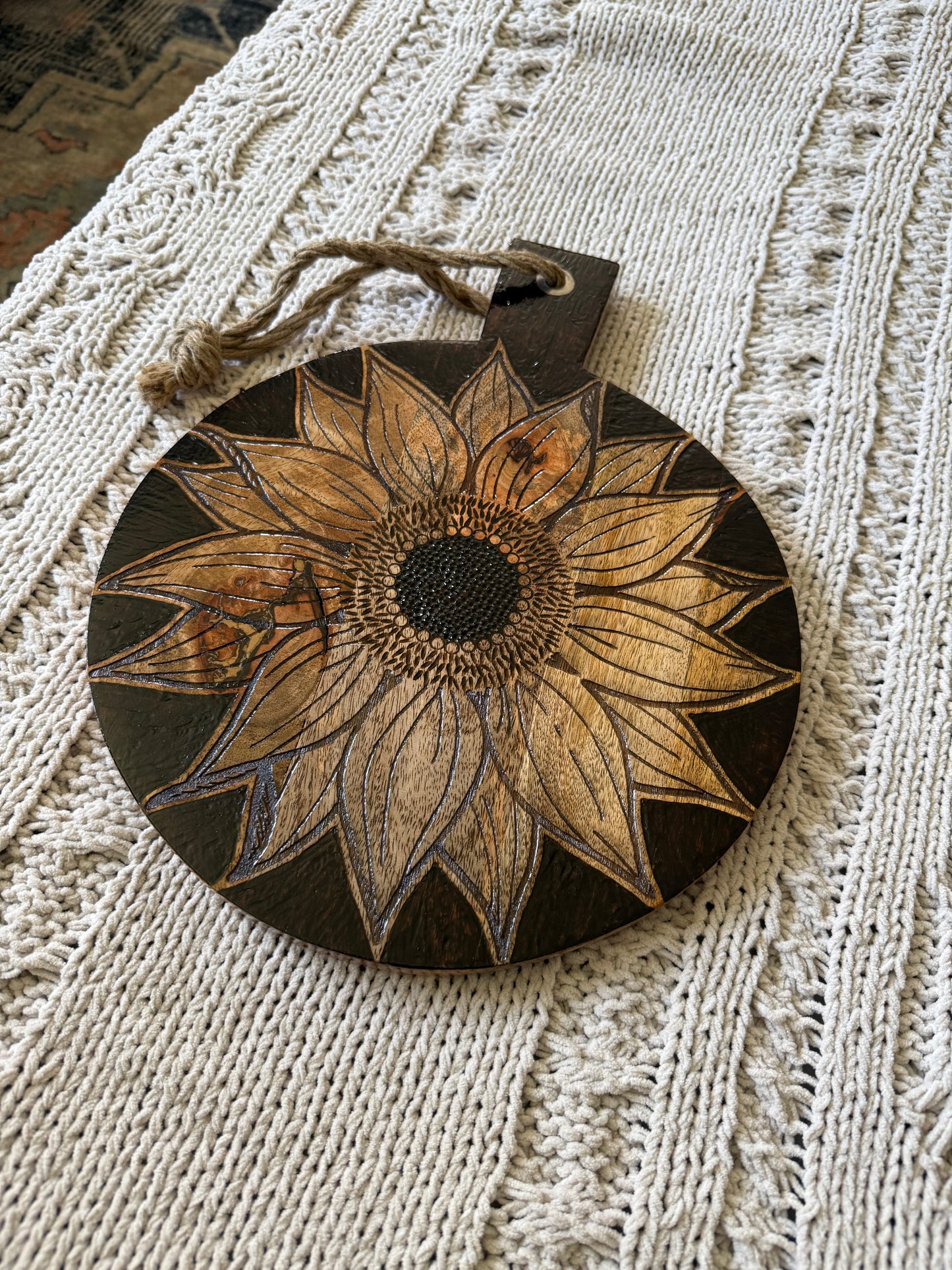 Sunflower Charcuterie & Cutting Board (Food Safe)