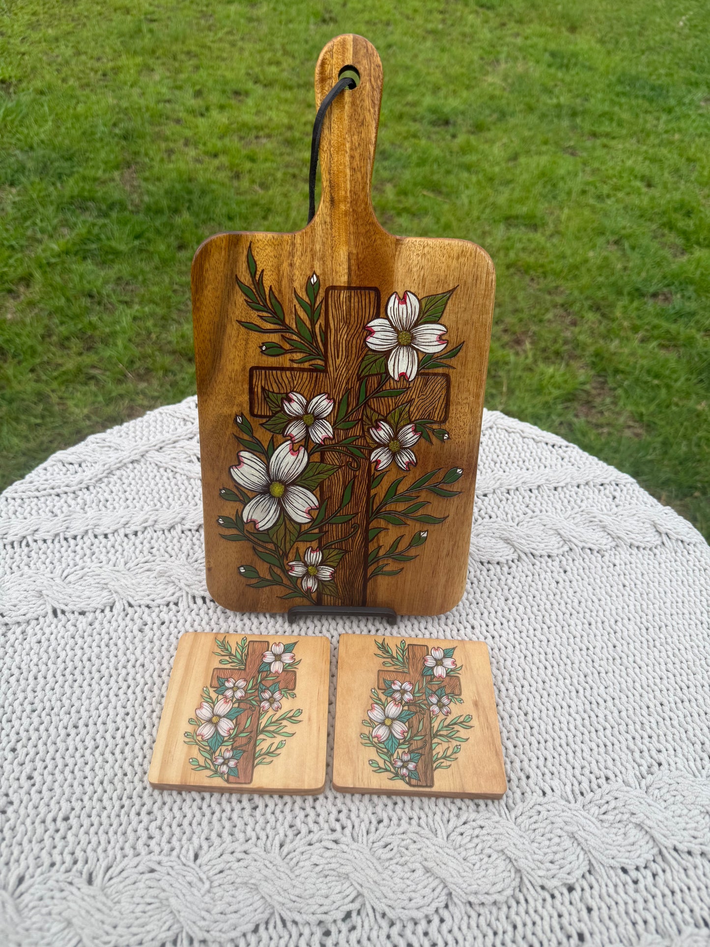 Dogwood Blossoms Cross Board (Food Safe)